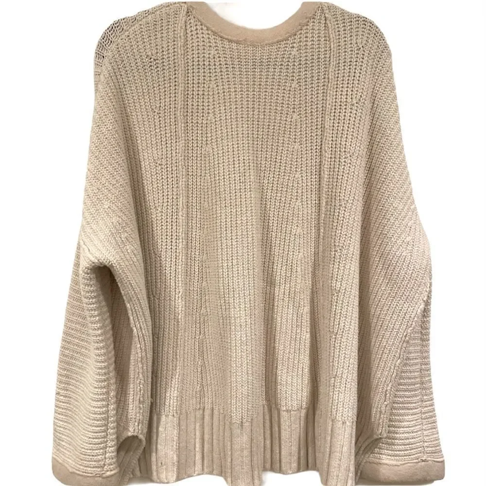 ✨ Free People Take Over Me V-Neck Knit Sweater✨
